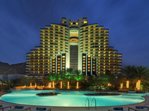 Le Meridien Al Aqah Beach Resort 5* отель