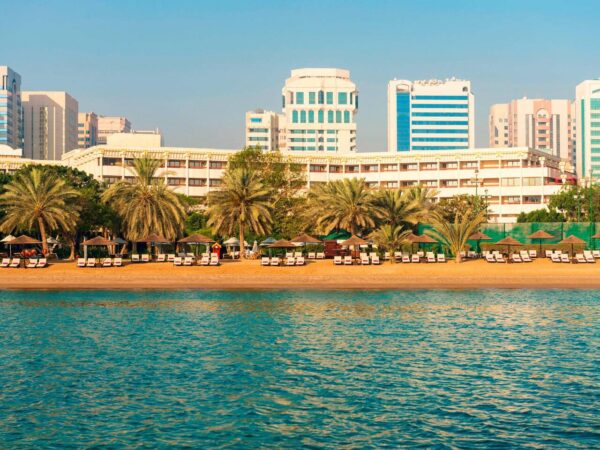 Le Meridien Abu Dhabi Hotel 4